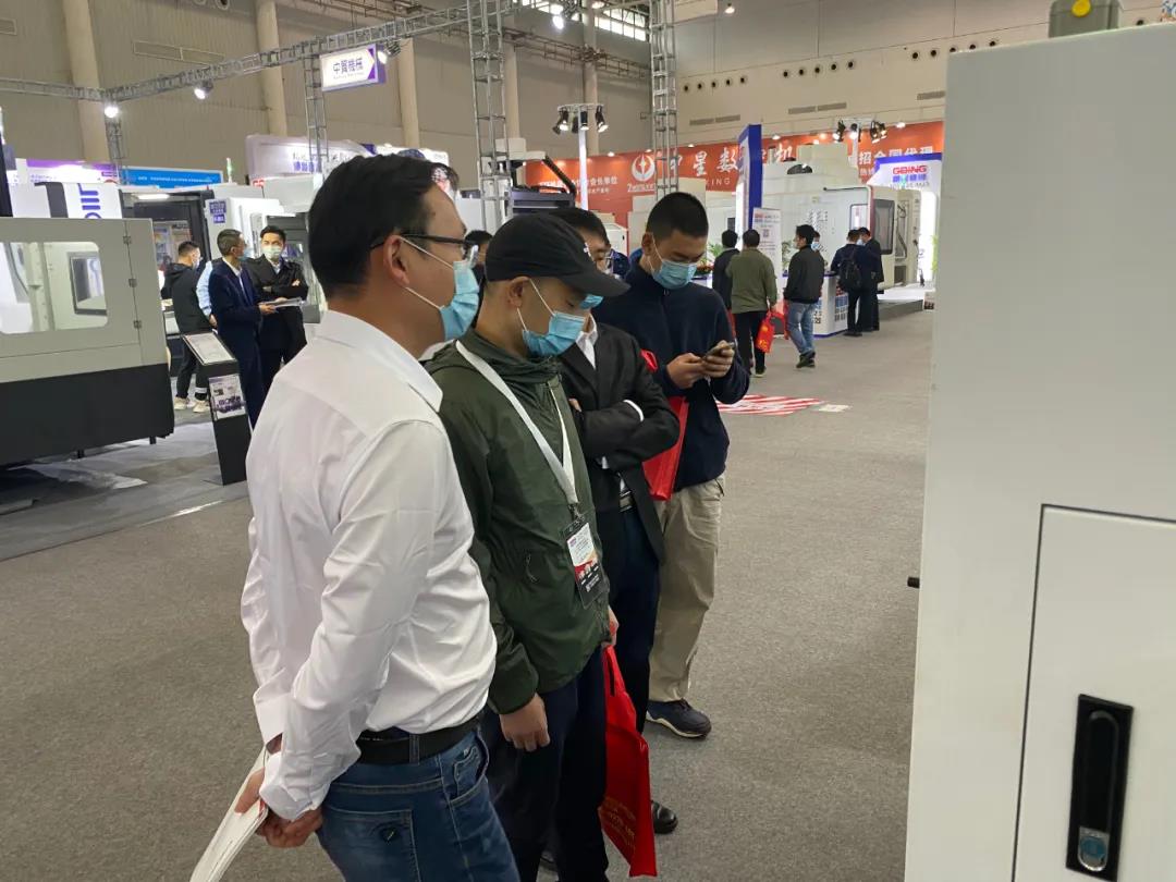 申博官网精机武汉机床展